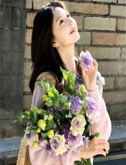 讚美女人的詩_馴服已婚人妻HD中文字幕